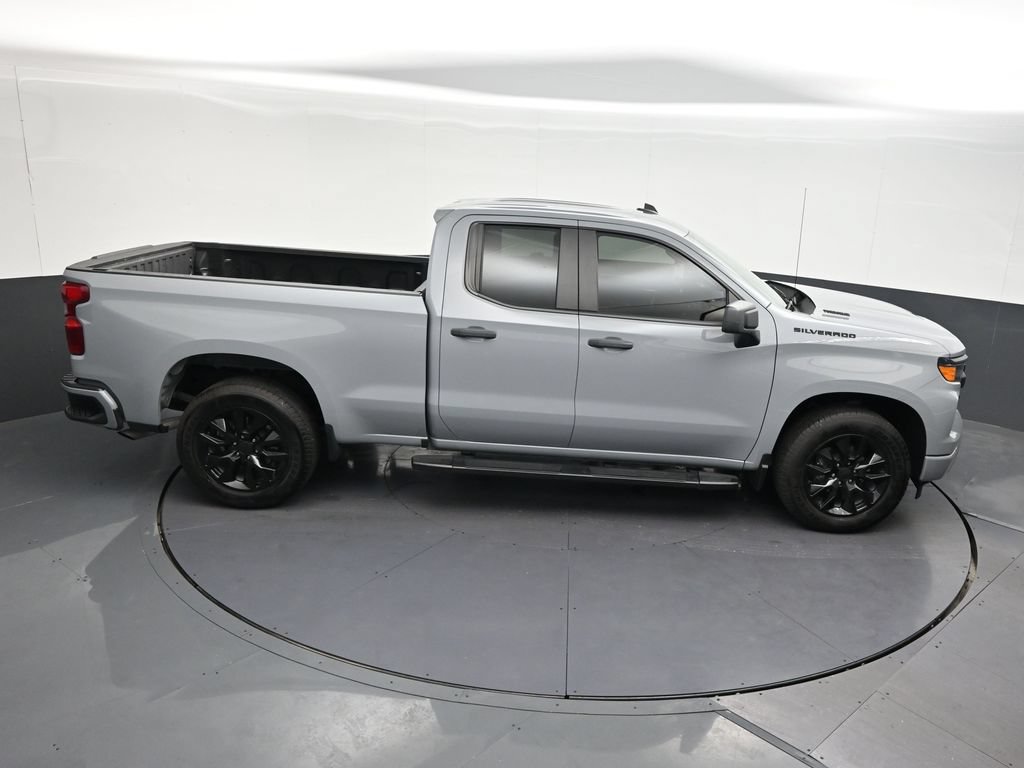 Used 2025 Chevrolet Silverado 1500 Custom RWD image 20