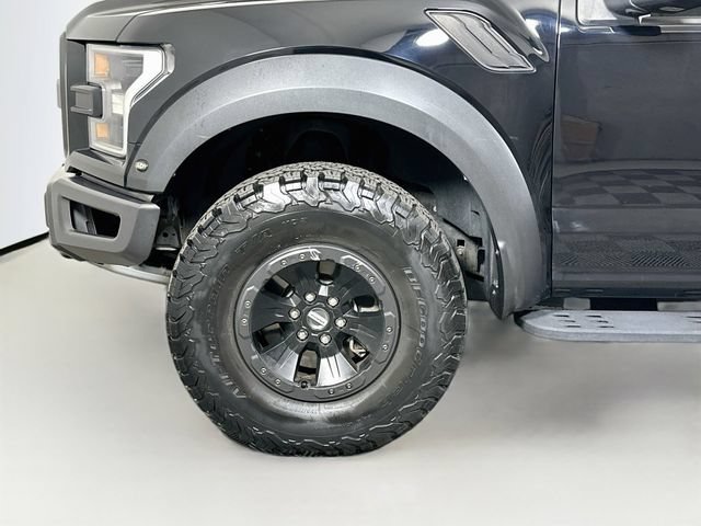 Used 2018 Ford F150 Raptor w/ Equipment Group 802A Luxury AWD/4WD image 36