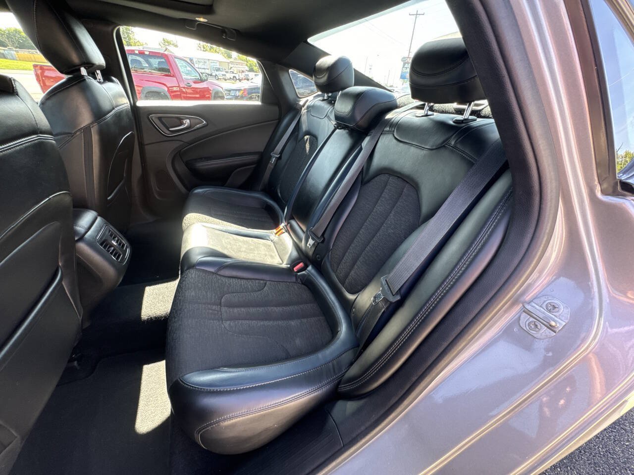 Used 2015 Chrysler 200 S w/ Navigation & Sound Group I FWD image 29