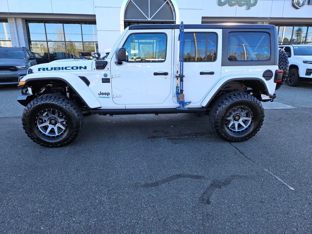 Used 2021 Jeep Wrangler Unlimited Rubicon 4xe image 2