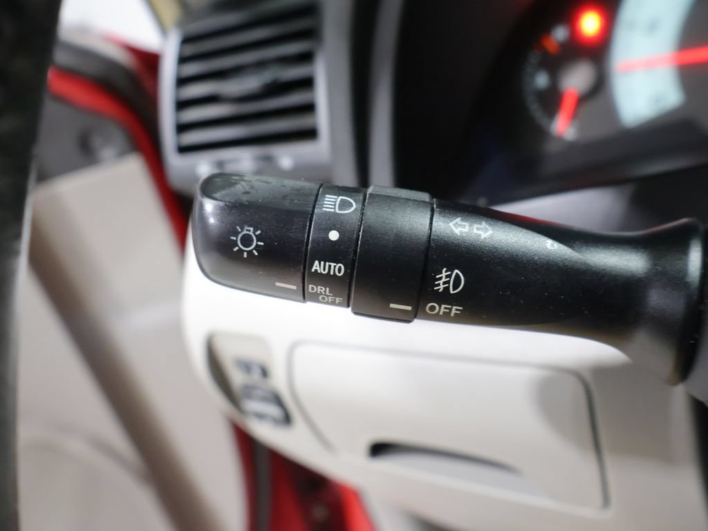 Used 2007 Toyota Camry XLE FWD image 31