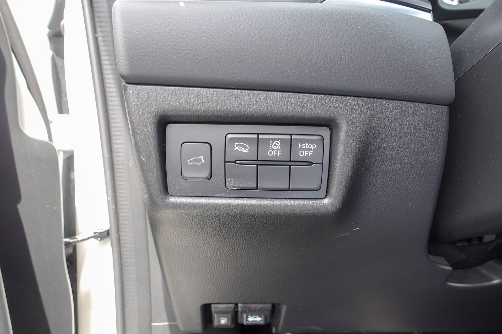 Certified 2025 MAZDA CX-5 Carbon Edition AWD/4WD image 18