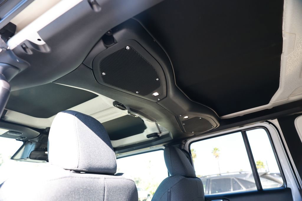 New 2026 Jeep Wrangler Sport S image 28