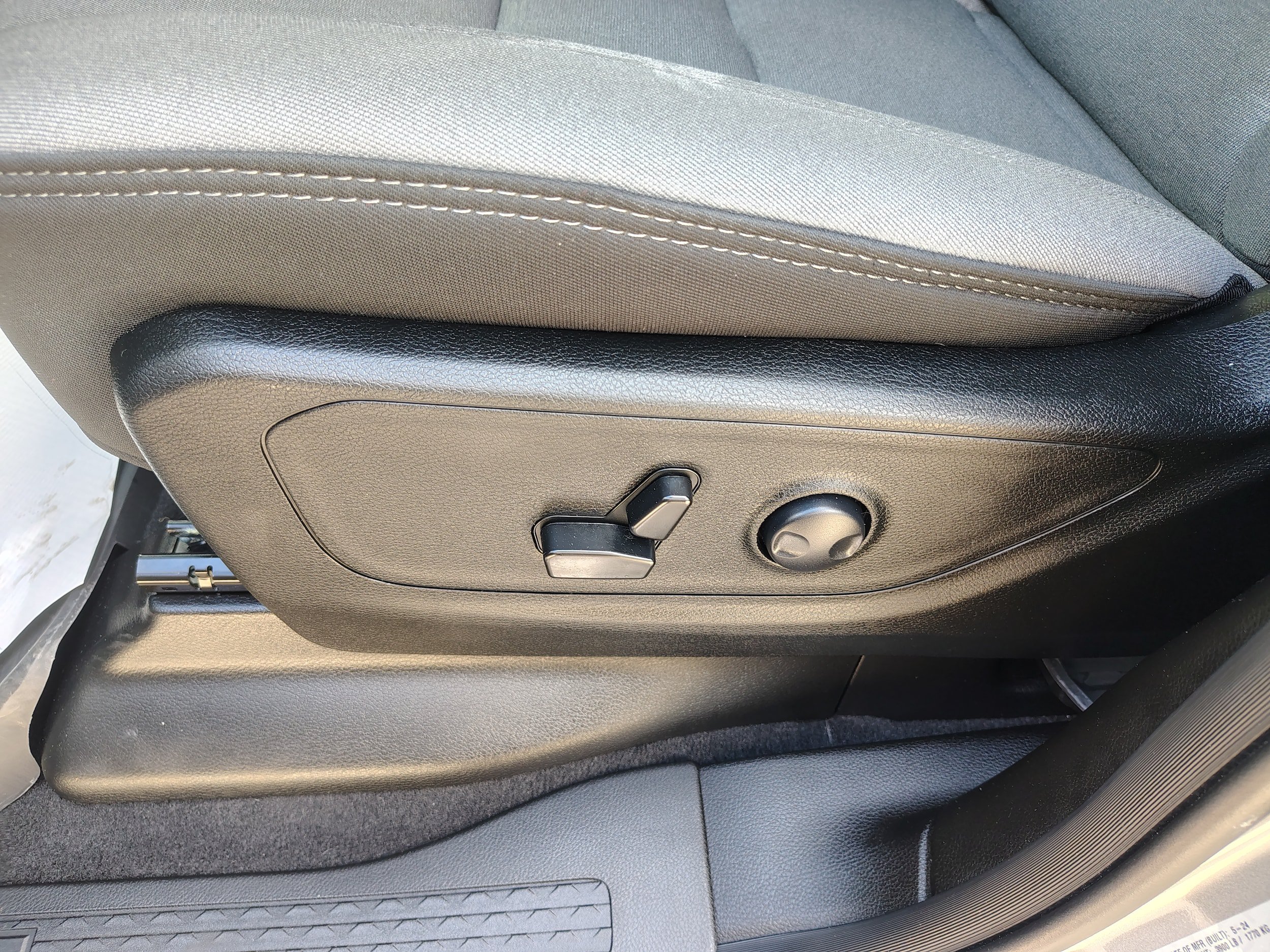 Used 2025 RAM 1500 Big Horn AWD/4WD image 17