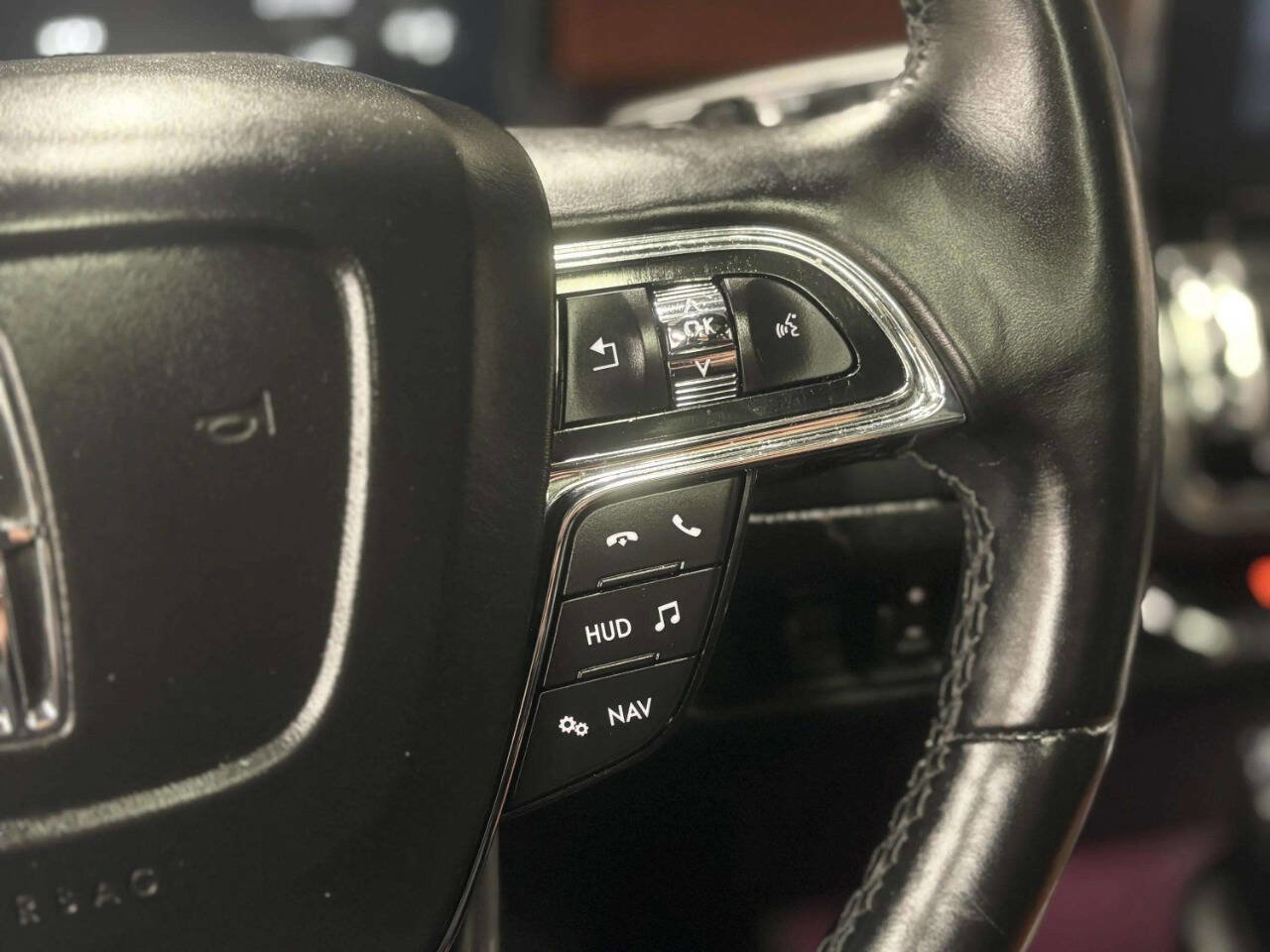 Used 2020 Lincoln Navigator Reserve w/ Equipment Group 208A Reserve image 49