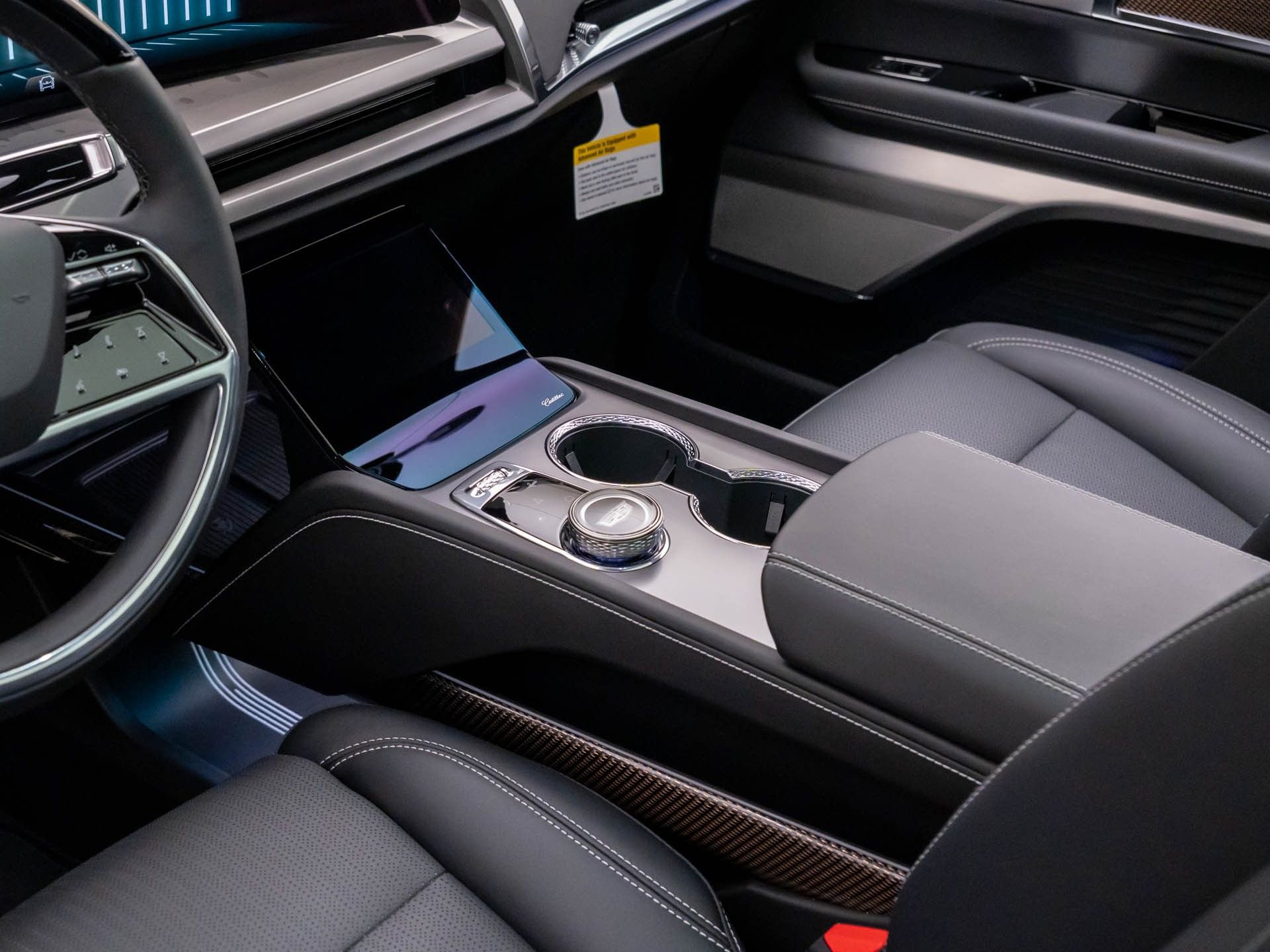 New 2026 Cadillac Vistiq Luxury AWD/4WD image 12