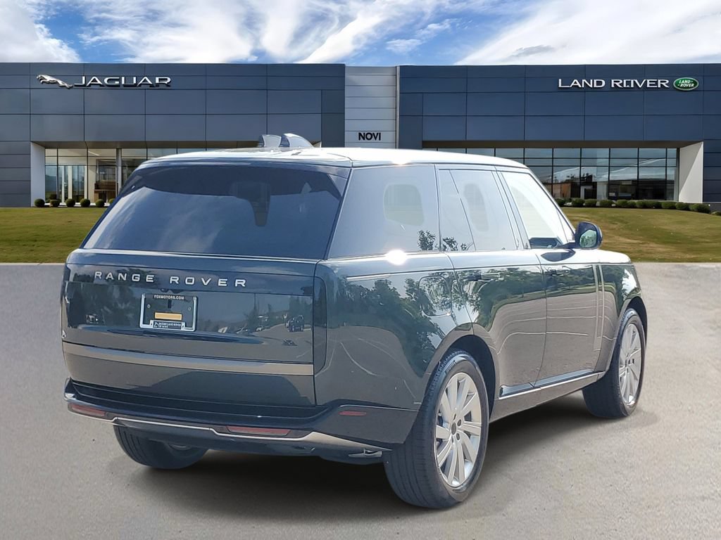 New 2026 Land Rover Range Rover SE AWD/4WD image 3