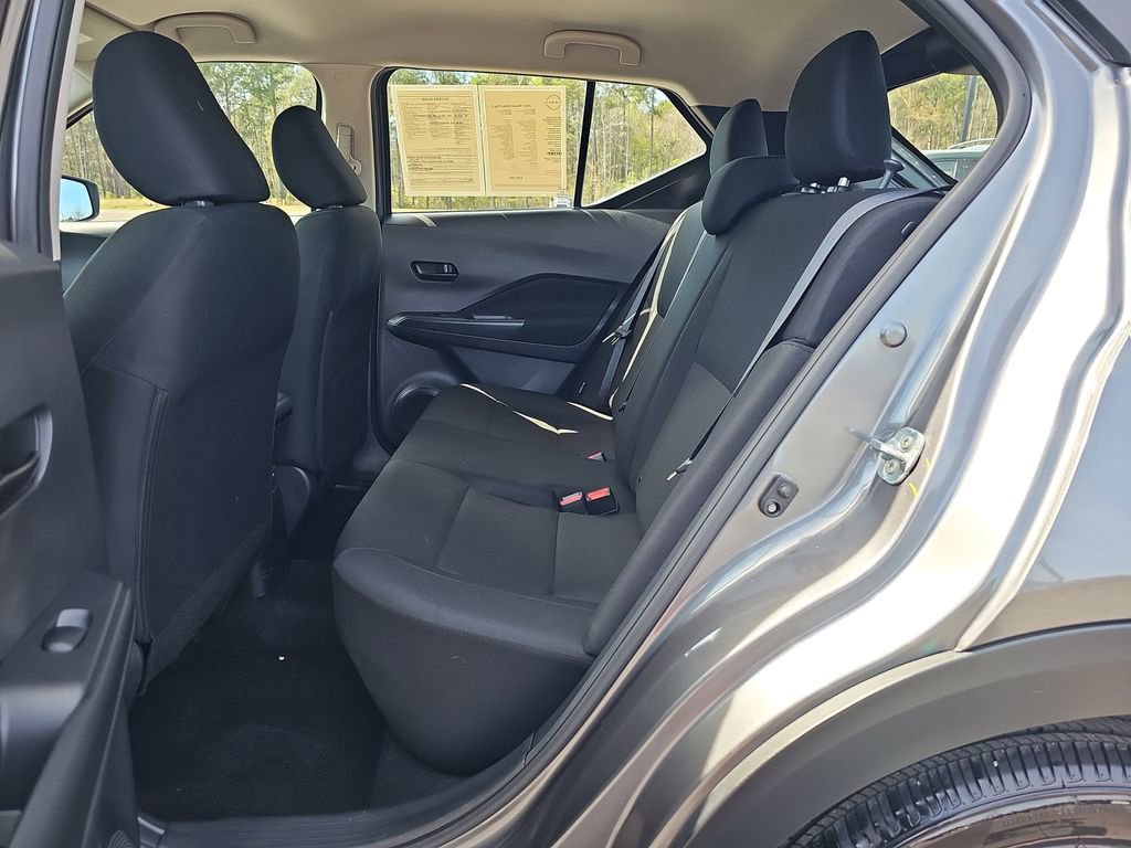 Used 2025 Nissan Kicks Play S image 17