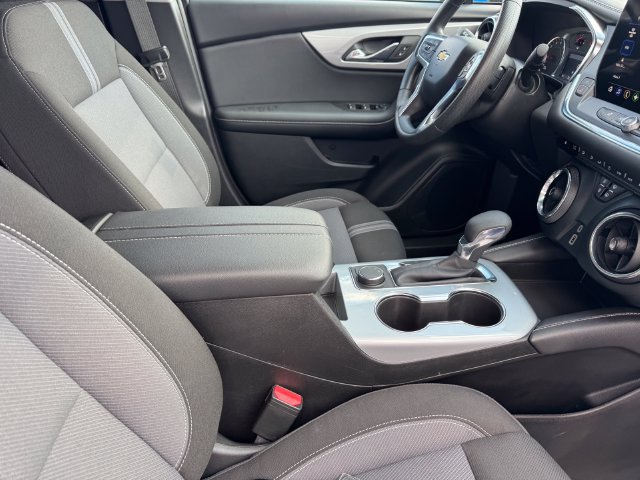 Certified 2026 Chevrolet Blazer LT FWD image 7