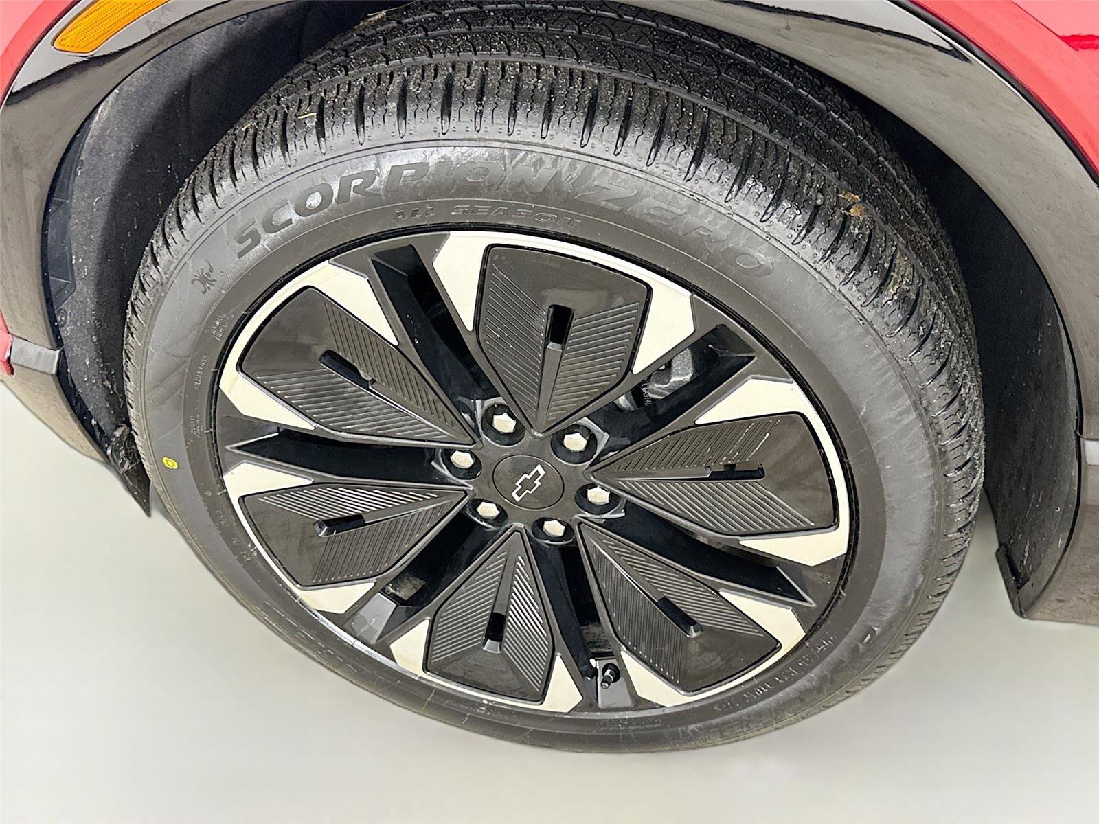 Used 2025 Chevrolet Blazer EV RS image 31