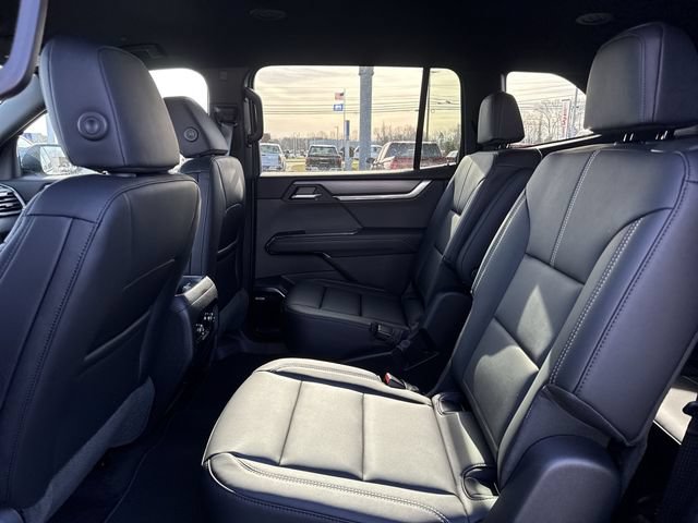 New 2026 GMC Acadia Elevation w/ Super Cruise Package FWD image 11