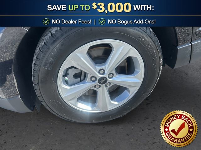 Used 2024 Ford Edge SE image 13