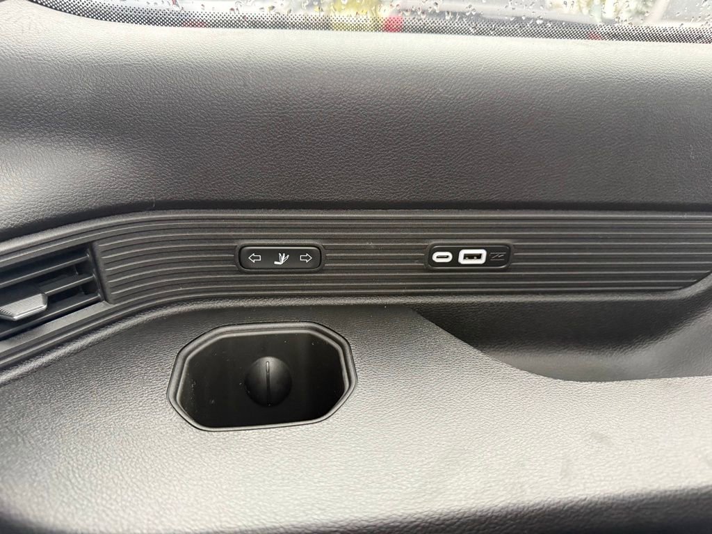 New 2026 Jeep Grand Wagoneer L 4WD image 35