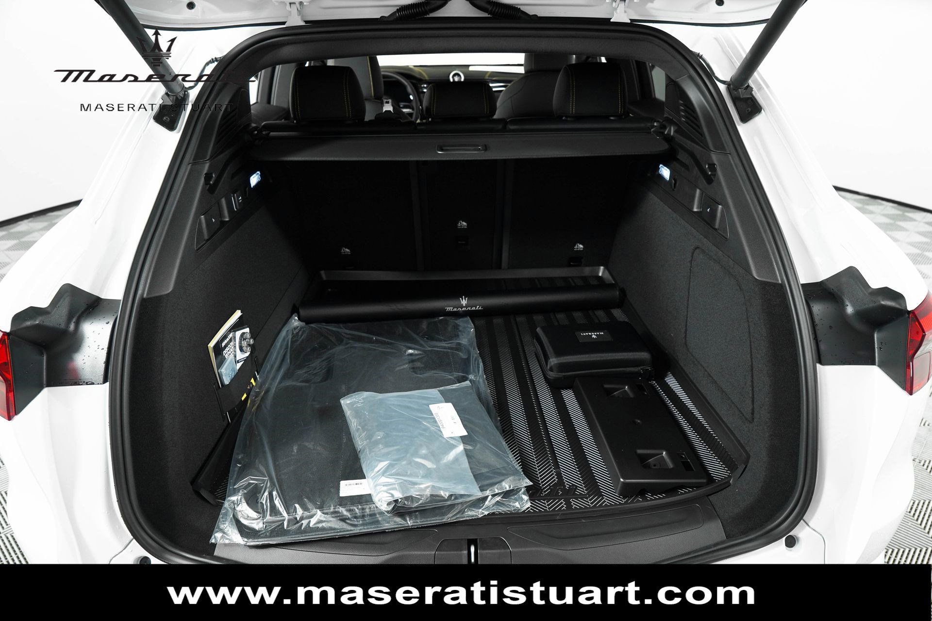 New 2025 Maserati Grecale Modena image 47