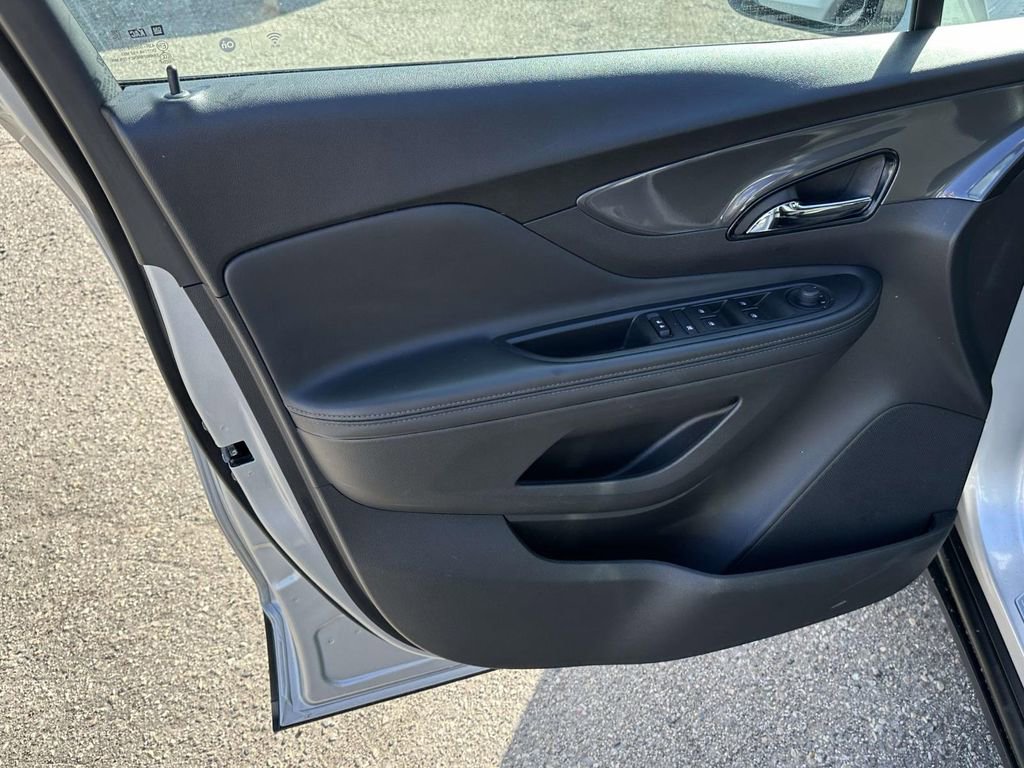 Certified 2022 Buick Encore Preferred w/ Safety Package II image 16