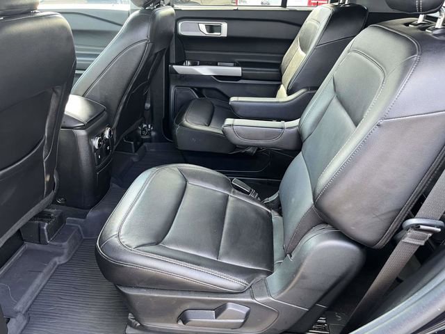 Certified 2023 Ford Explorer Limited w/ Equipment Group 301A AWD/4WD image 7