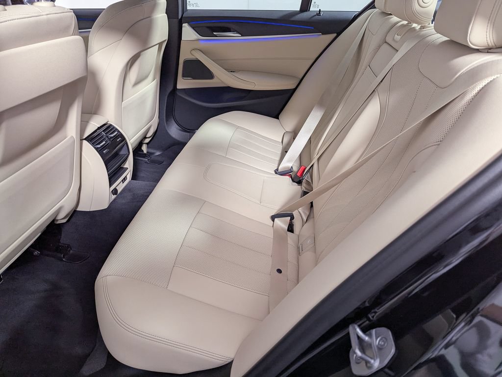 Used 2023 BMW 530i xDrive w/ Premium Package AWD/4WD image 44