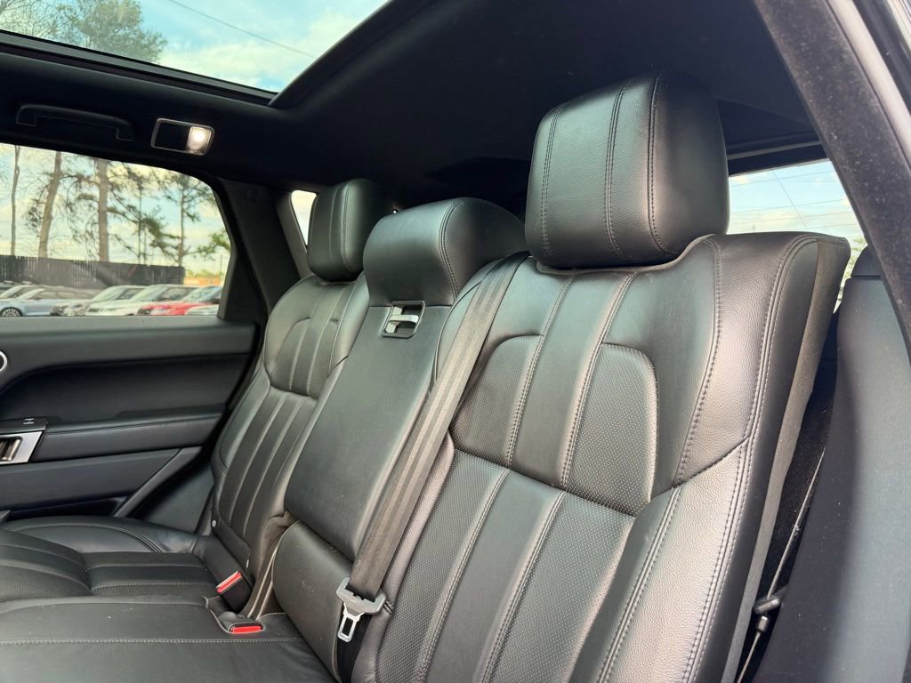 Used 2016 Land Rover Range Rover Sport SE image 22