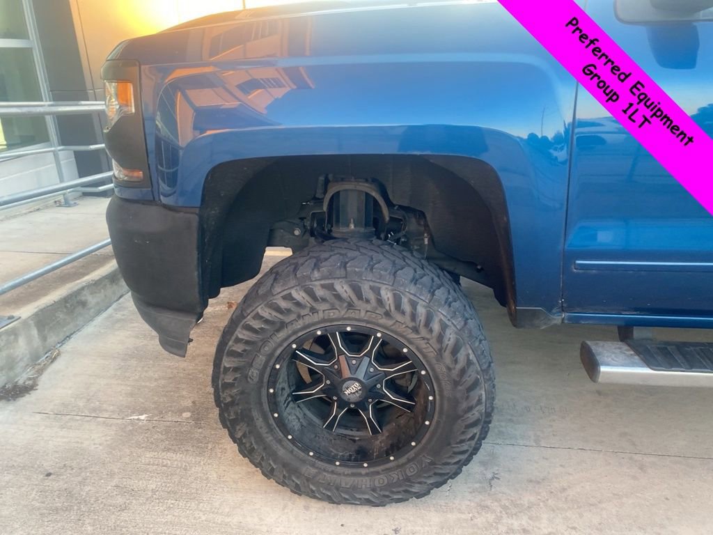 Used 2018 Chevrolet Silverado 1500 LT w/ Texas Edition image 6