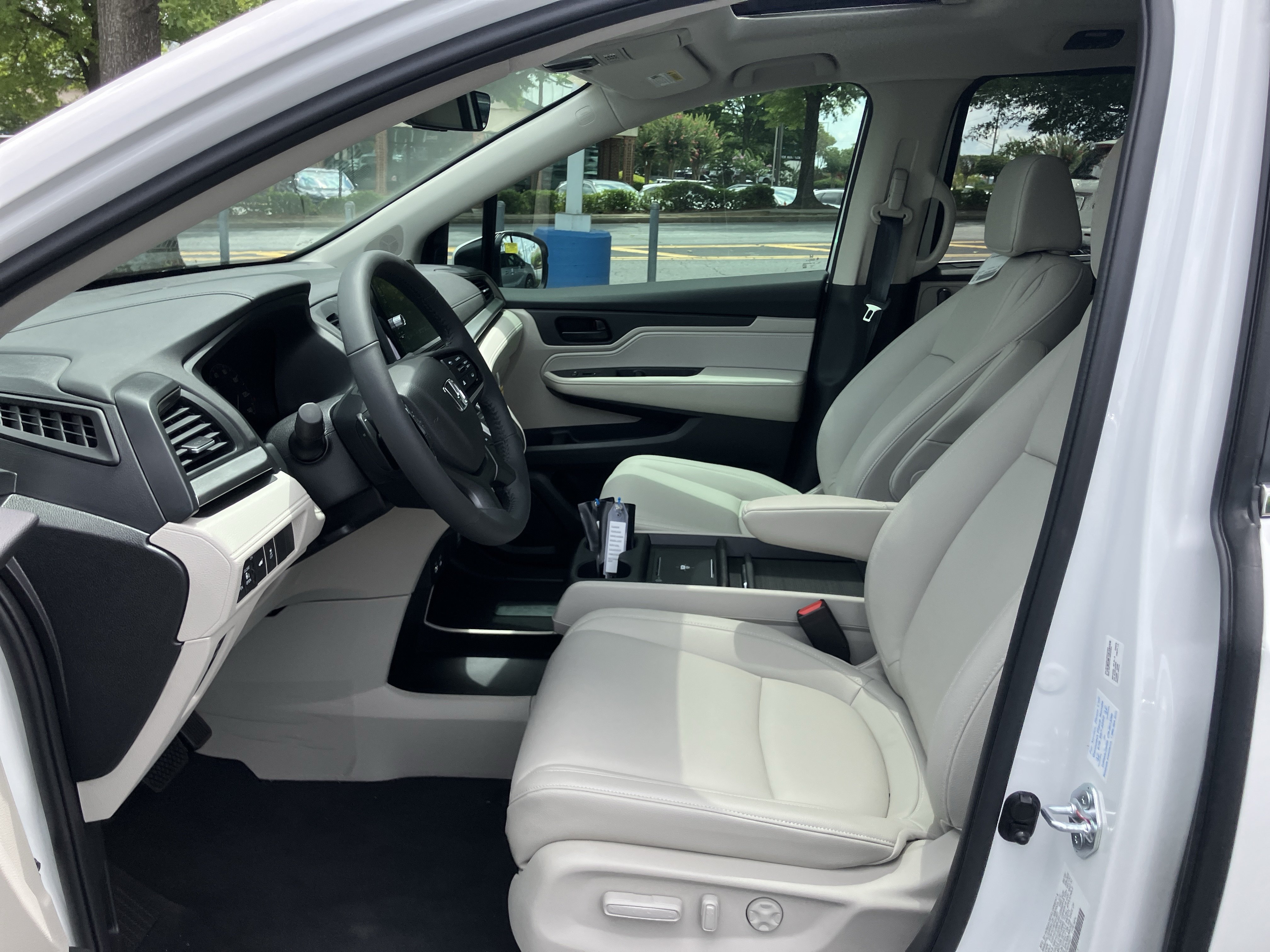 New 2026 Honda Odyssey EX-L image 15