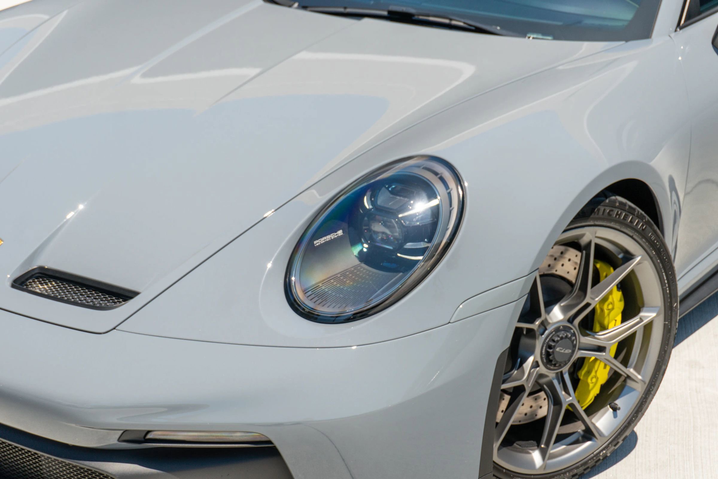 Used 2023 Porsche 911 GT3 RWD image 42