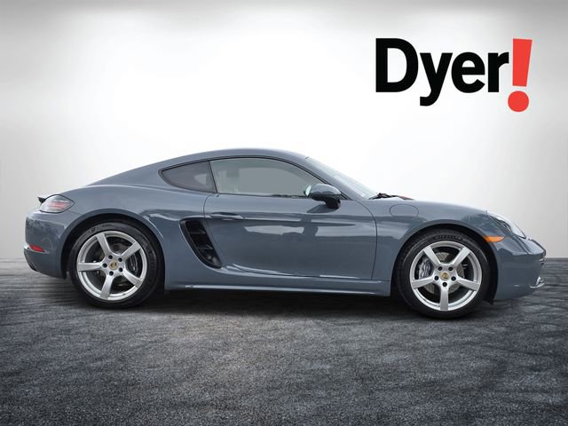 Used 2017 Porsche 718 Cayman Base image 2