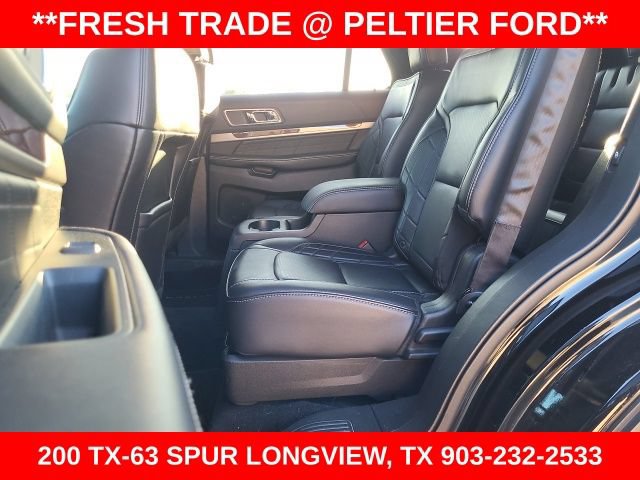 Used 2018 Ford Explorer Platinum AWD/4WD image 25