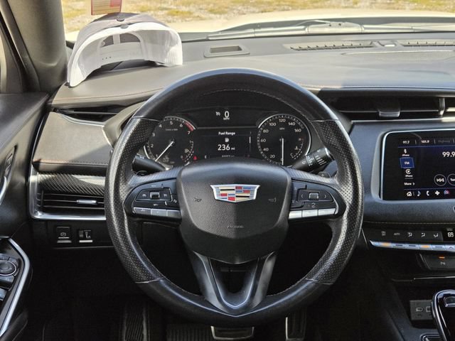 Used 2022 Cadillac XT4 Sport w/ Driver Awareness Package FWD image 22