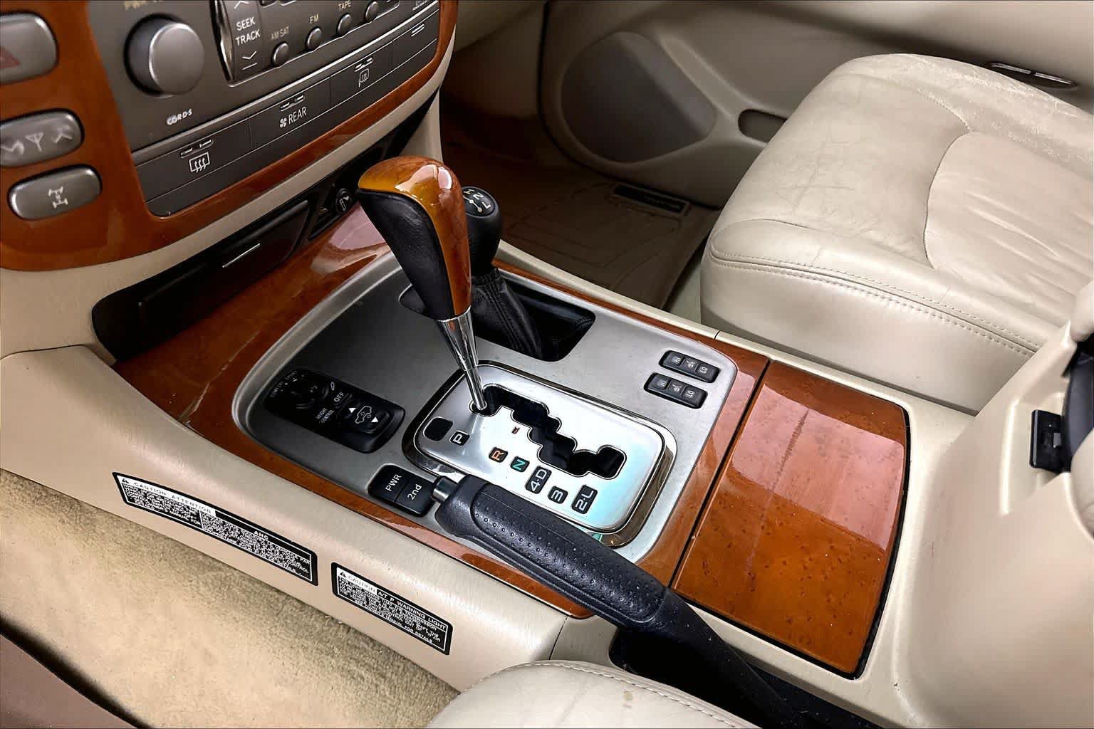 Used 2005 Lexus LX 470 4WD image 14