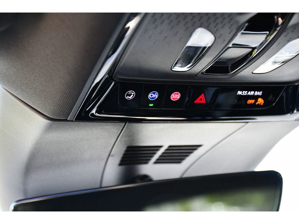 Certified 2024 Cadillac Lyriq Sport w/ LPO, Floor Liner Package AWD/4WD image 33