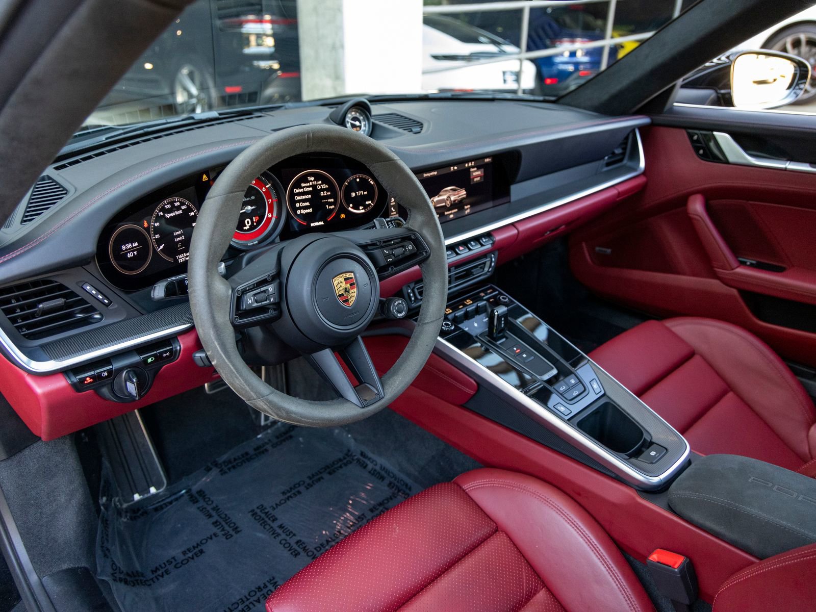 Used 2021 Porsche 911 Turbo S image 4
