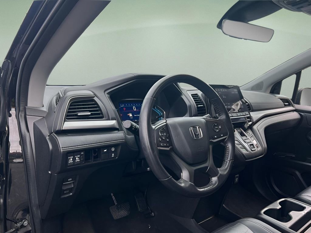 Used 2024 Honda Odyssey EX-L image 11