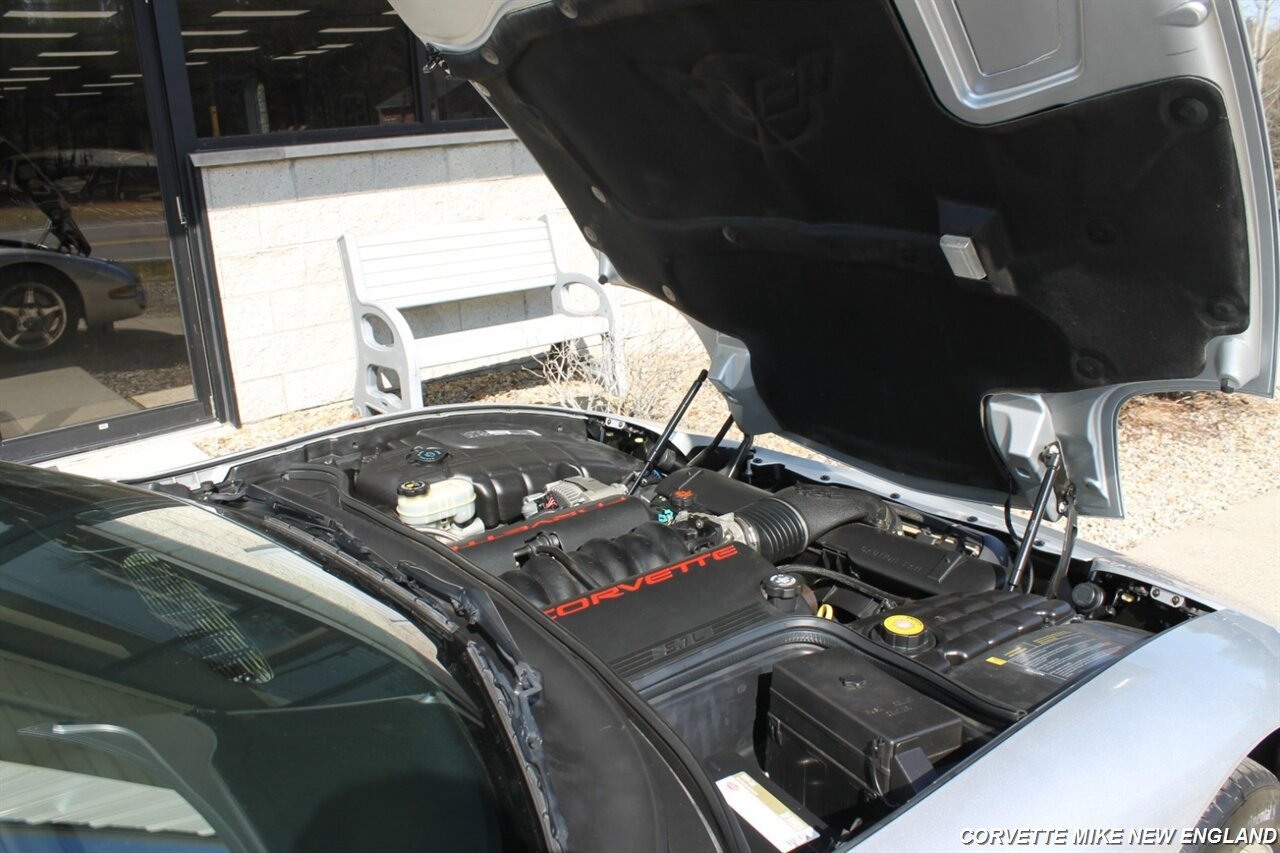 Used 2001 Chevrolet Corvette Convertible w/ Preferred Equipment Group2 image 39