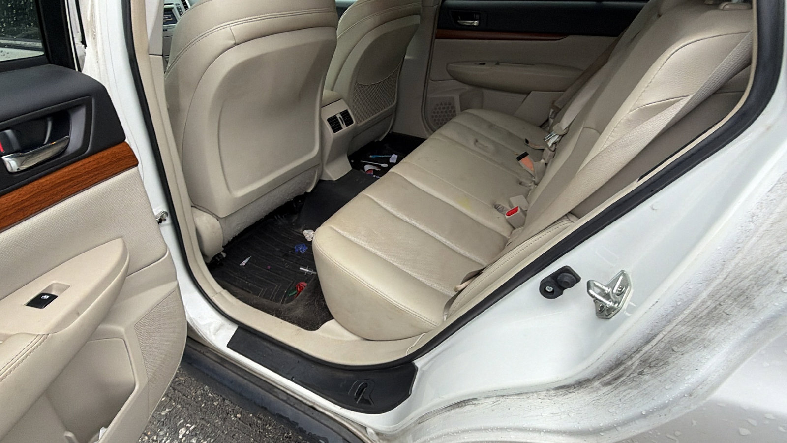 Used 2013 Subaru Outback 2.5i Limited w/ Moonroof Pkg image 24