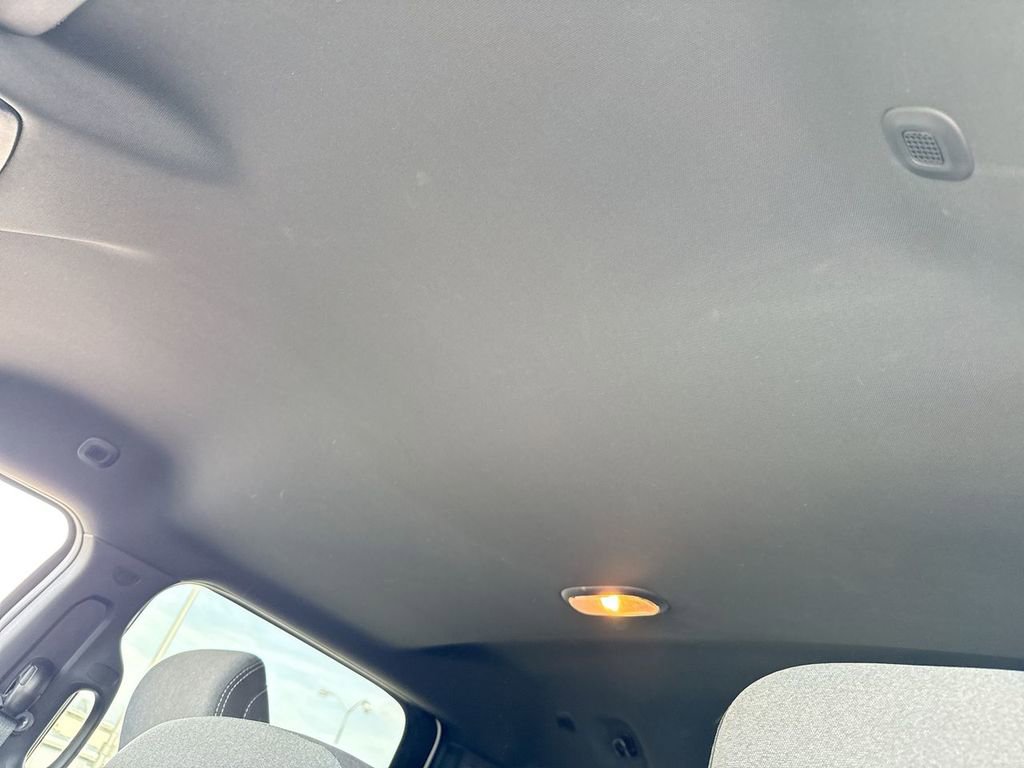 Used 2024 RAM 3500 Tradesman w/ Chrome Appearance Group AWD/4WD image 22