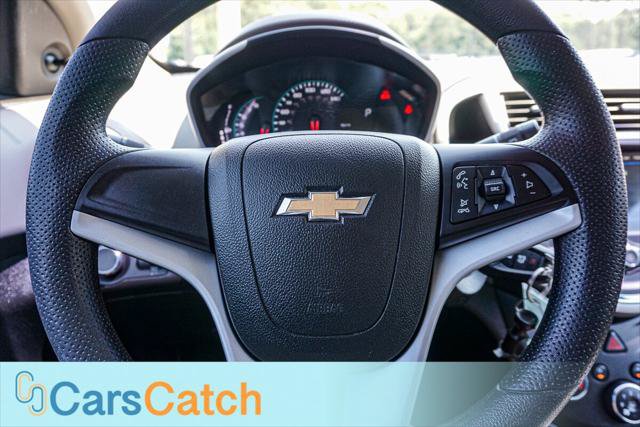 Used 2019 Chevrolet Sonic LS FWD image 23