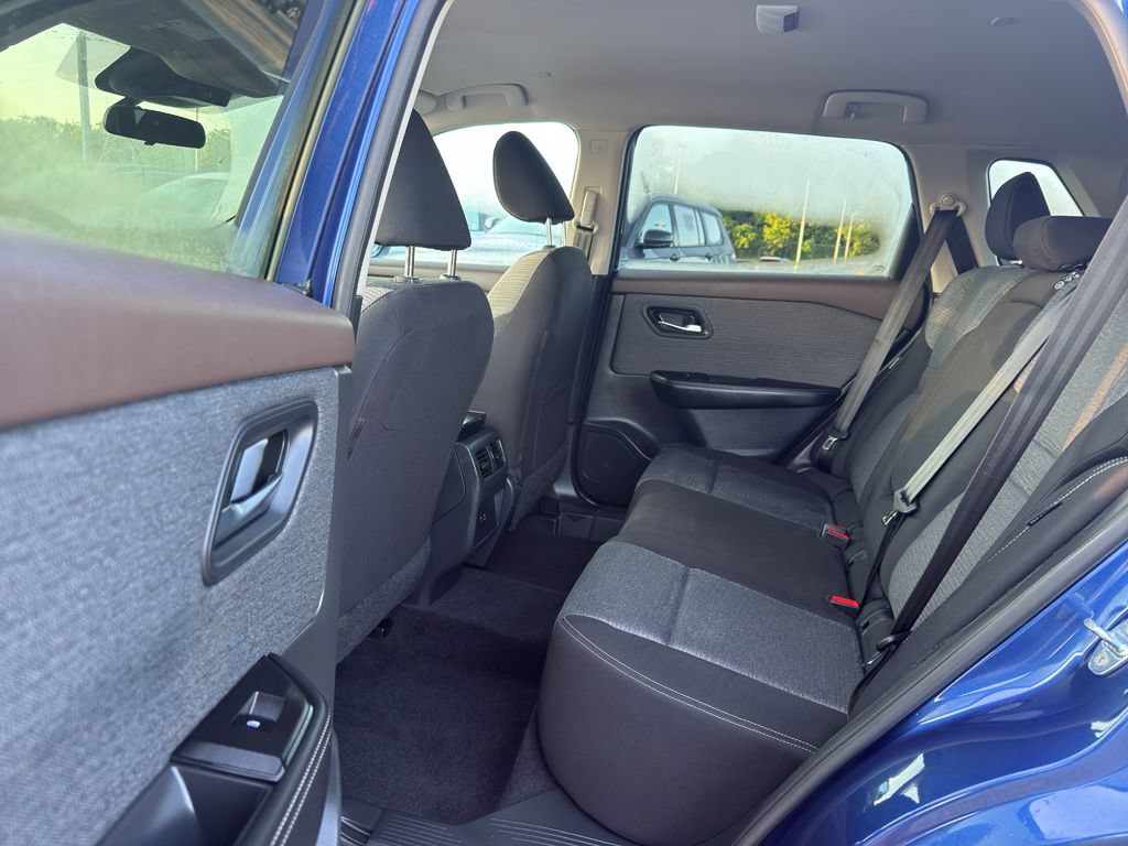 Certified 2023 Nissan Rogue SV AWD/4WD image 29