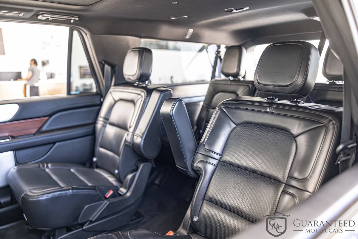 Used 2021 Lincoln Navigator L Reserve w/ Luxury Package AWD/4WD image 33