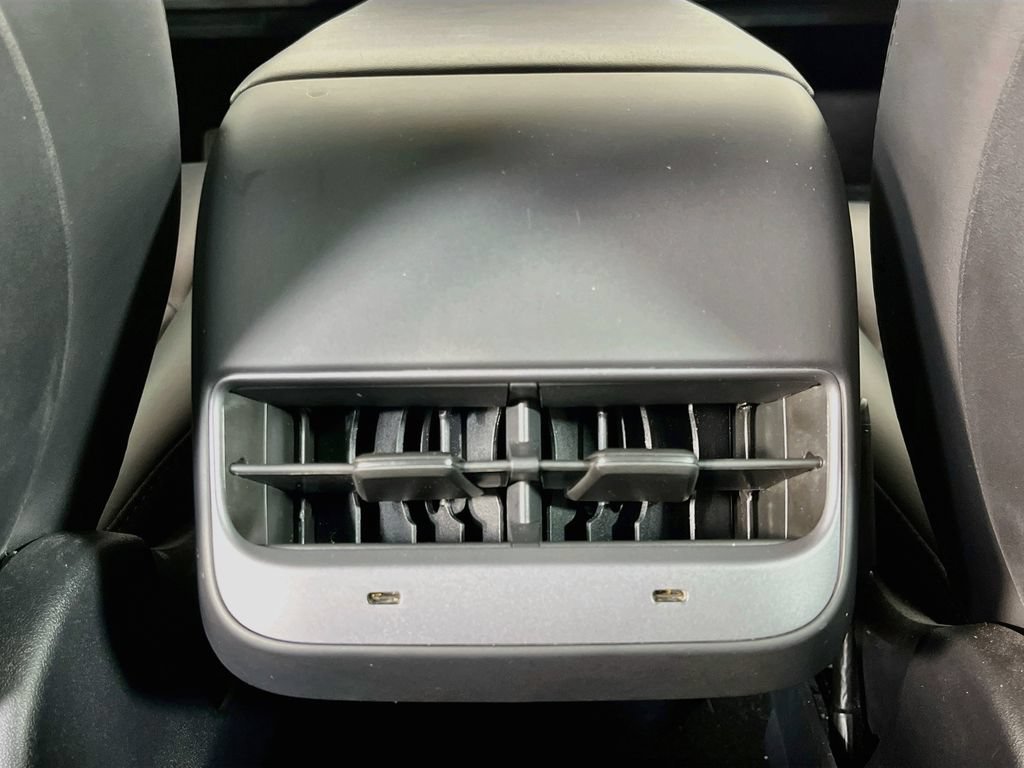 Used 2023 Tesla Model 3 Standard Range RWD image 29