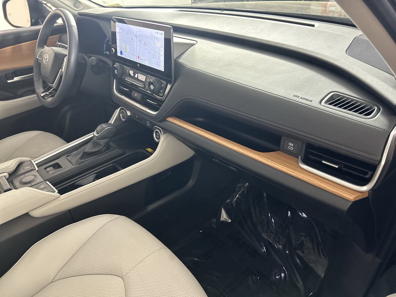 Used 2026 Toyota Grand Highlander AWD Hybrid image 28