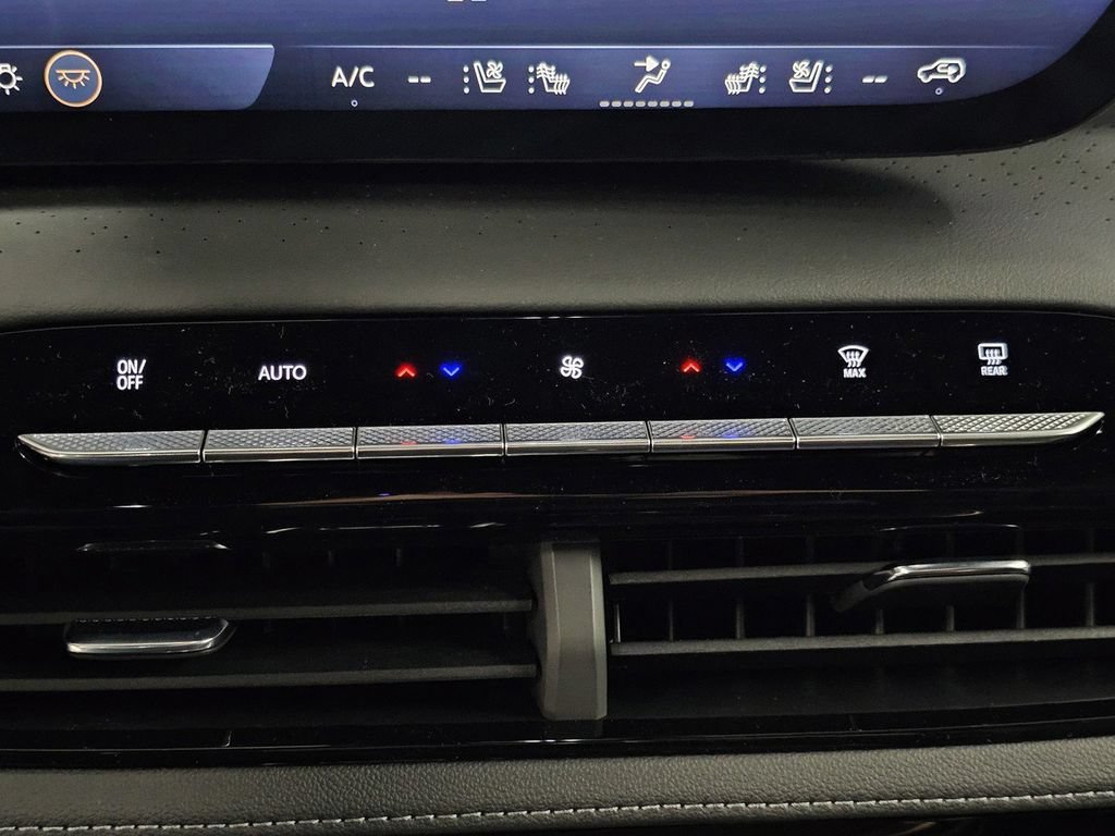 New 2026 Buick Enclave Avenir w/ Super Cruise Package AWD/4WD image 20