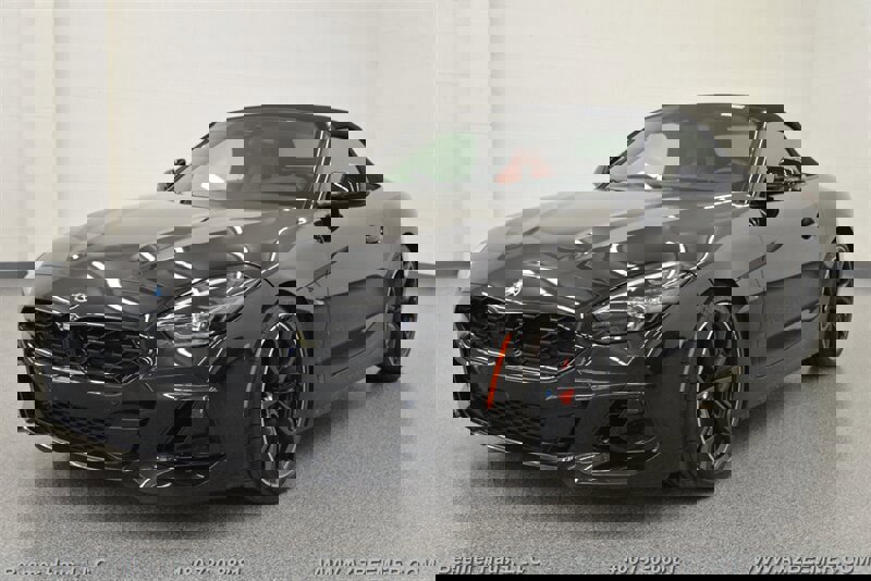 Used 2023 BMW Z4 M40i w/ Premium Package image 2