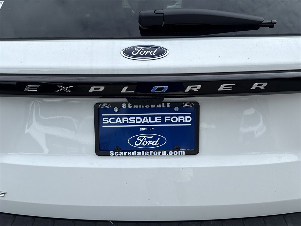 New 2025 Ford Explorer Active image 33