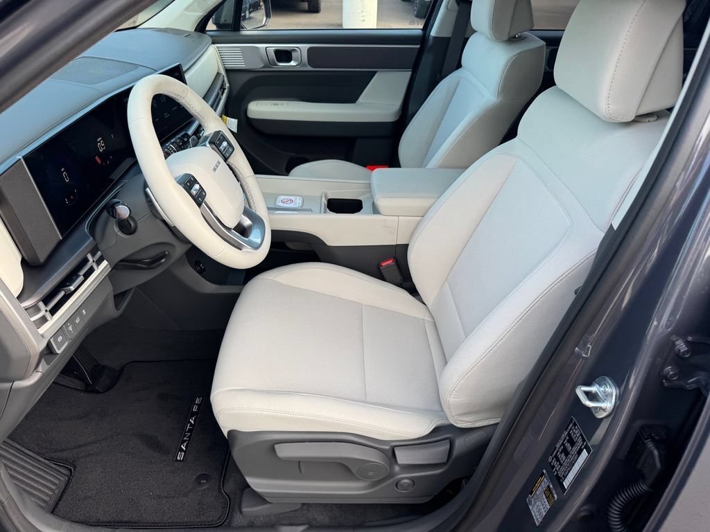 New 2026 Hyundai Santa Fe SE FWD image 7