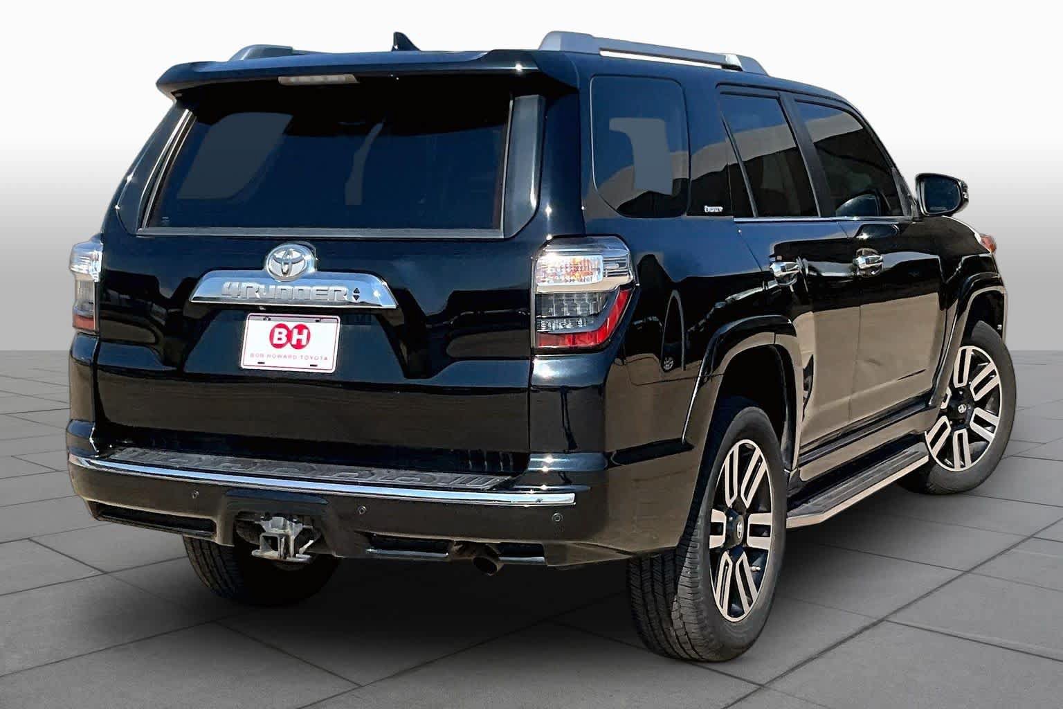 Used 2016 Toyota 4Runner Limited AWD/4WD image 13