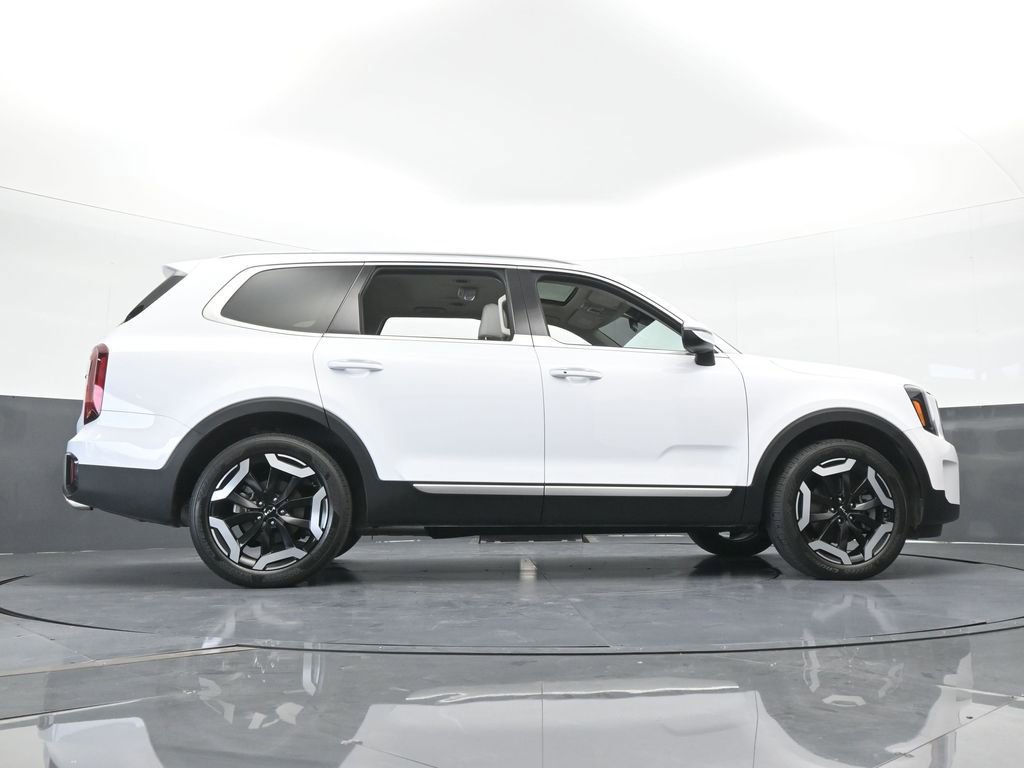 Used 2024 Kia Telluride S w/ S Sunroof Package image 61