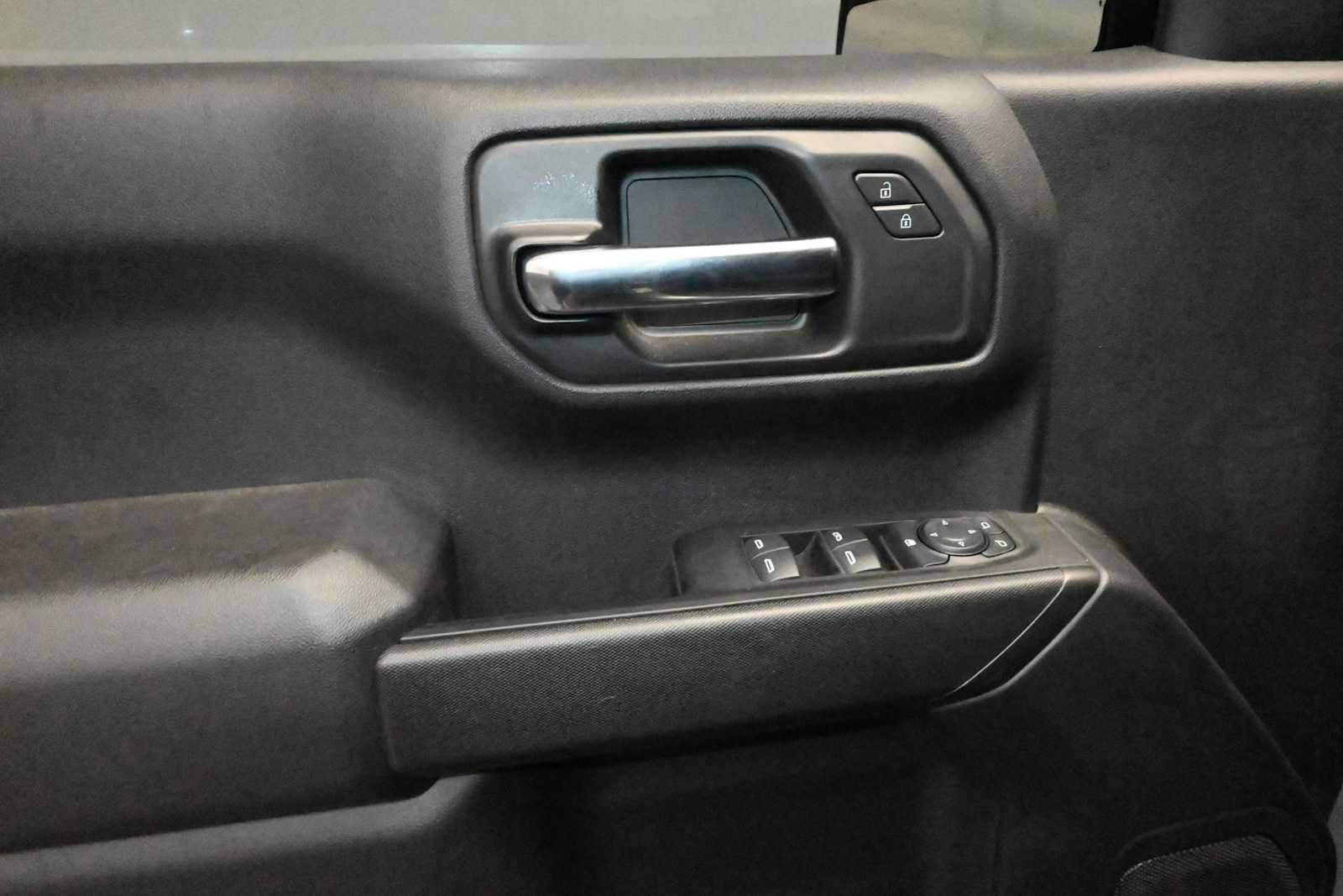 Used 2024 Chevrolet Silverado 1500 Custom AWD/4WD image 11
