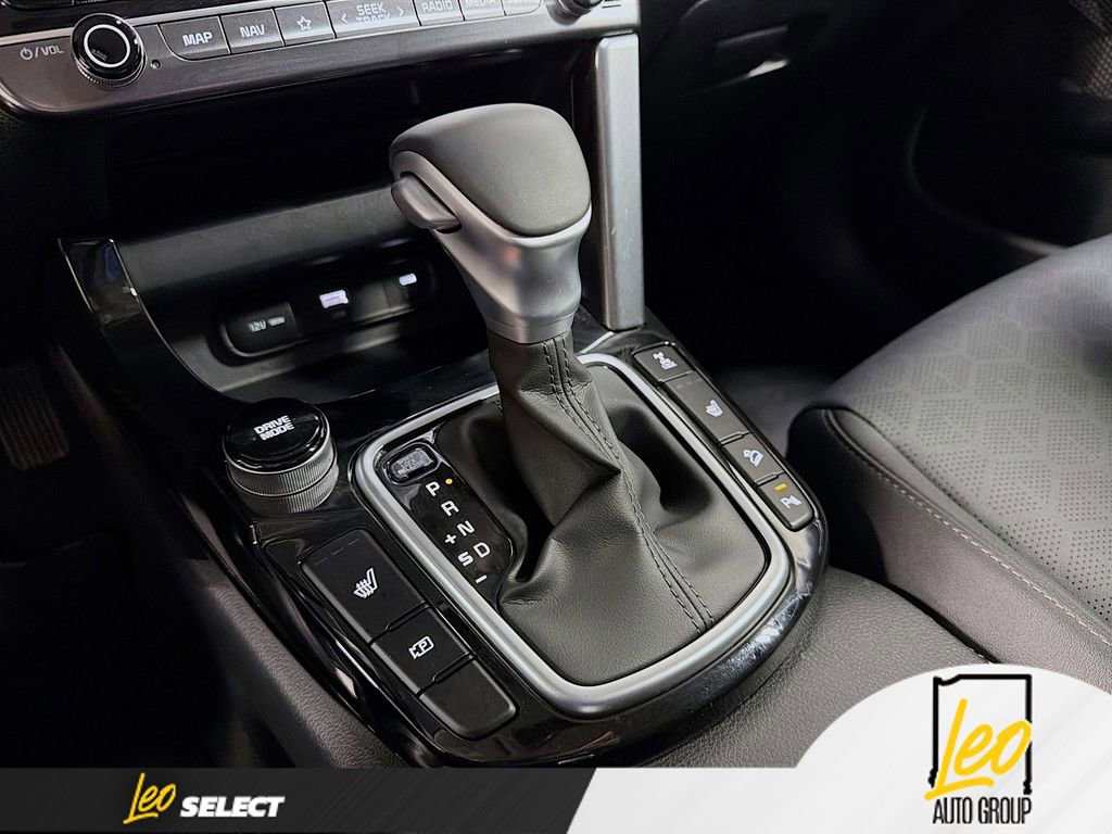 Used 2025 Kia Seltos EX w/ EX Sunroof Package image 17