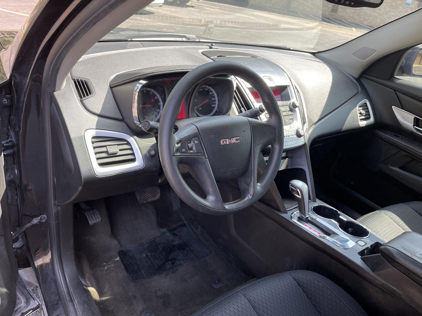 Used 2011 GMC Terrain SLE FWD image 17