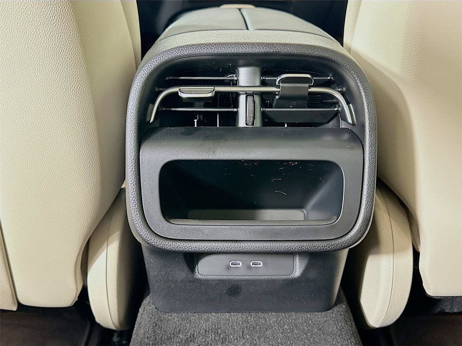 Certified 2026 Mercedes-Benz E 350 4MATIC Sedan image 33